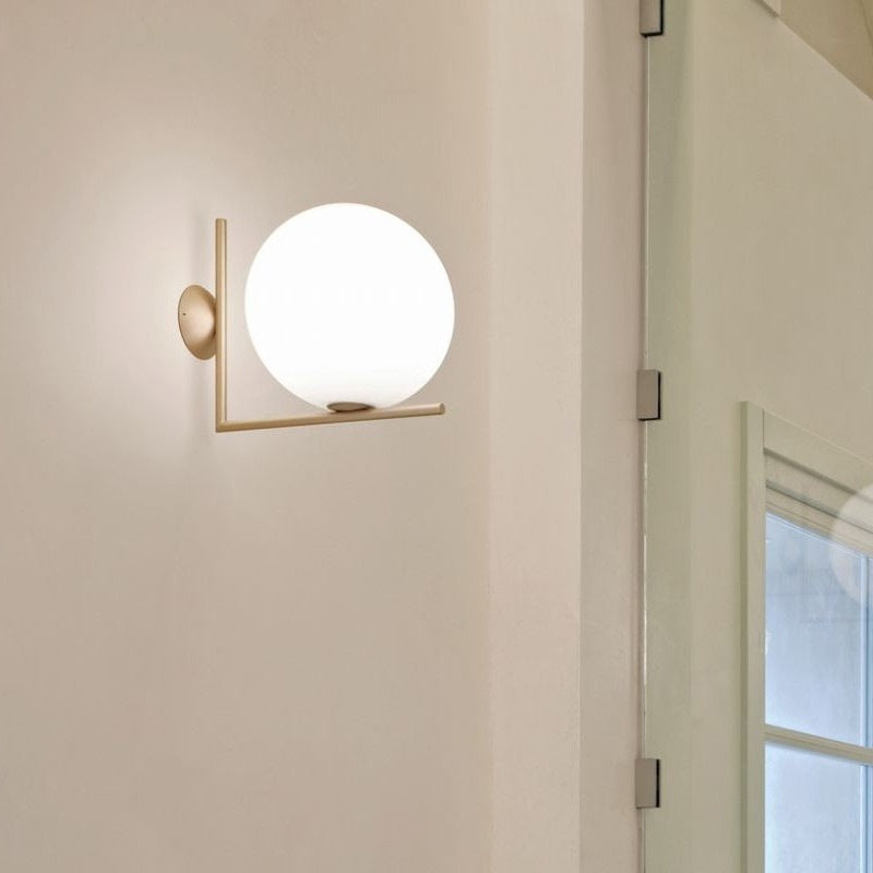 Glazen wandlamp