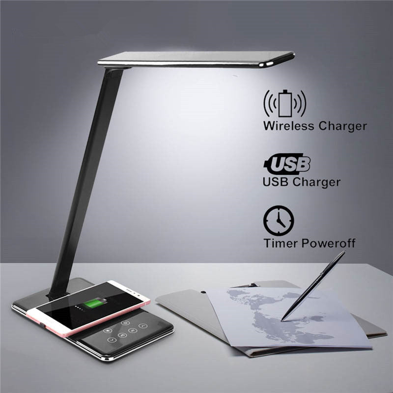 Bureaulamp met magnetische gsm lader