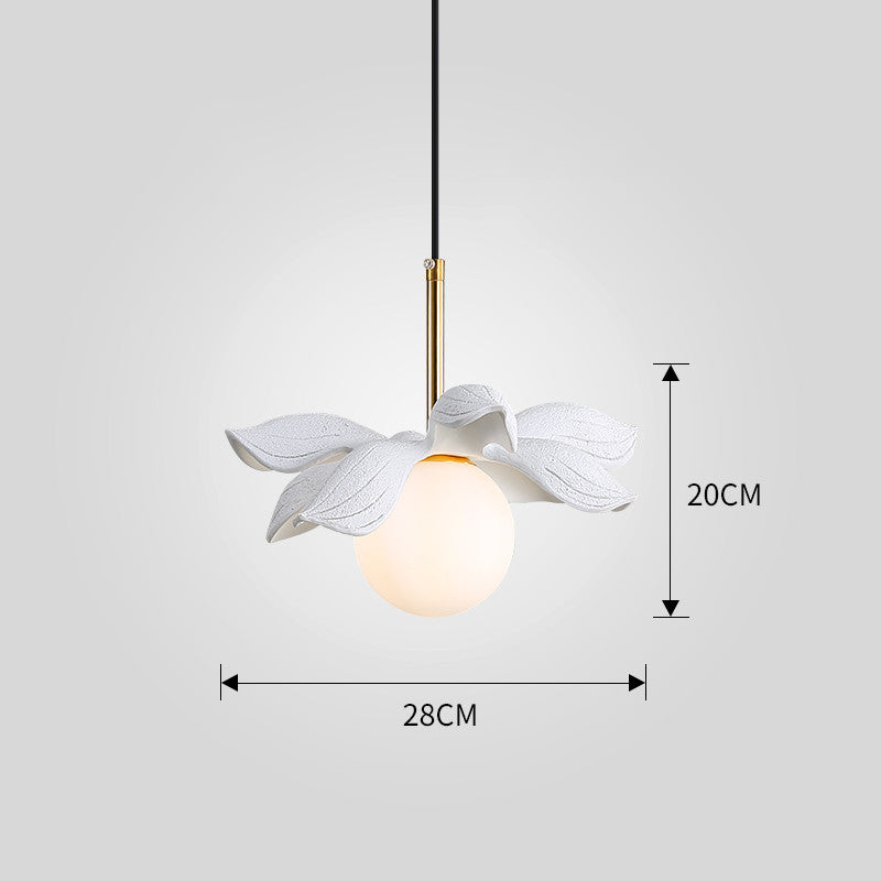 Kreativer Kronleuchter für den Raum