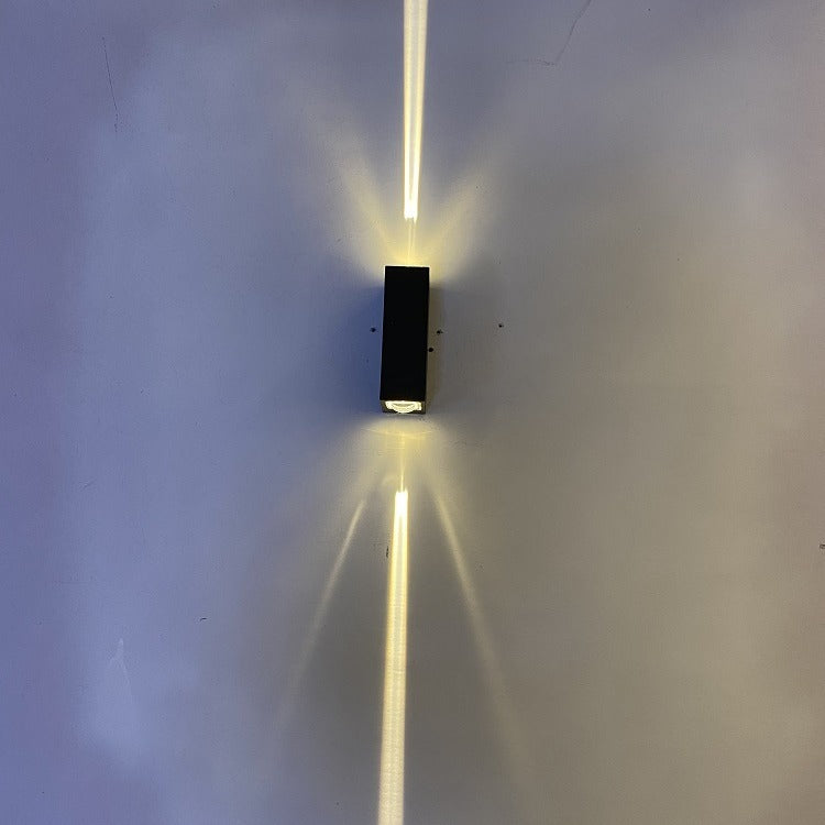 Outdoor Decorative Double-head Wall Light