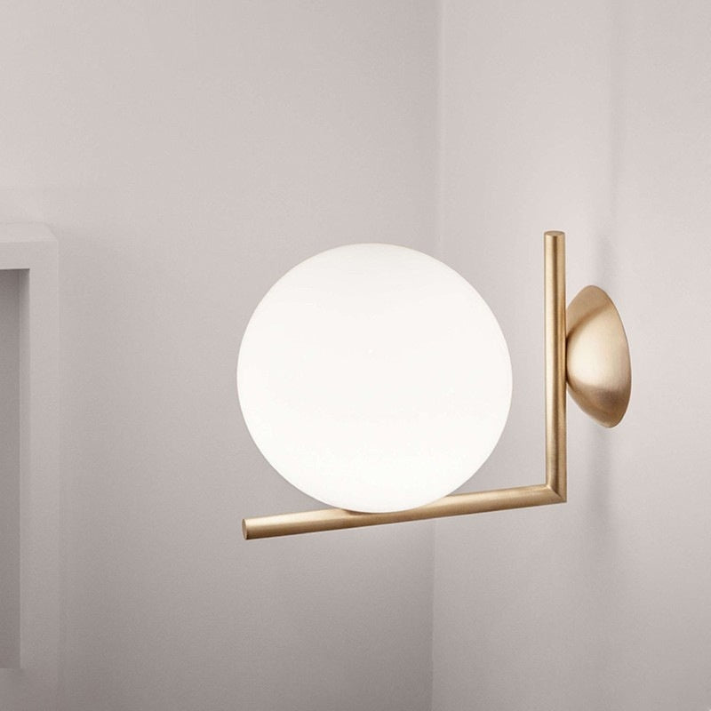 Glazen wandlamp